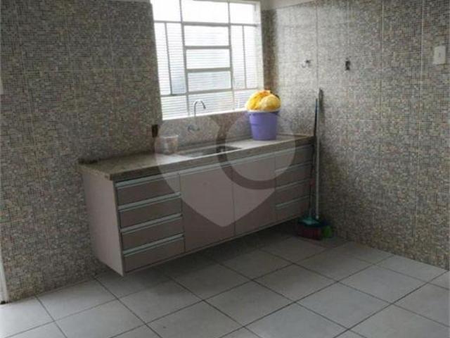 Casa para venda em Vila Maringá de 203.00m² com 2 Quartos e 1 Garagem