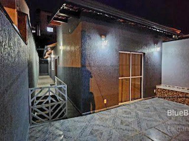Casa para venda em Vila Nova Jundiainópolis de 136.00m² com 3 Quartos, 1 Suite e 2 Garagens