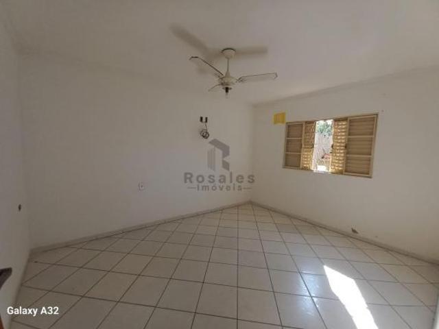 Casa para venda em Vila Presidente Médici de 144.00m² com 4 Quartos e 2 Garagens