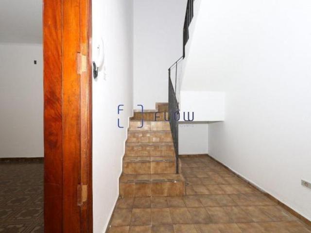 Casa para venda em Vila Santo Estéfano com 4 dormitórios, sendo 2 suítes, 2 vagas, 230m²
