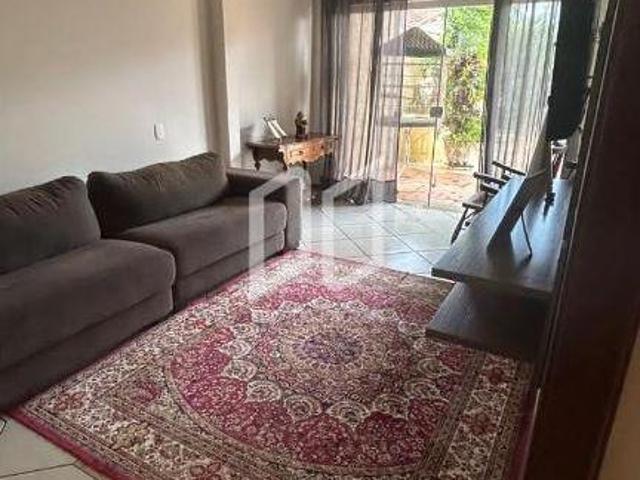 Casa para venda em Vila Sedenho de 198.00m² com 2 Quartos, 1 Suite e 4 Garagens