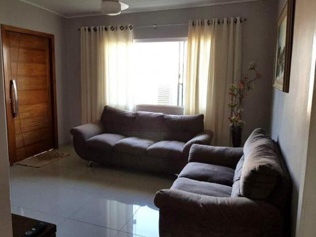 Casa para venda em Zoneamento E Uso Do Solo Urbano de 152.00m² com 3 Quartos, 1 Suite e 3 Garagens