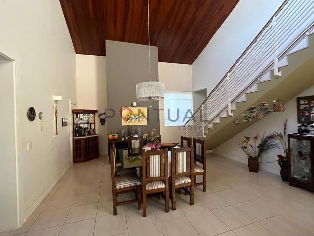 Casa Para Venda Ou Alugar Com Piscina Em Marília No Condomínio Portal Da Serra. Confira!