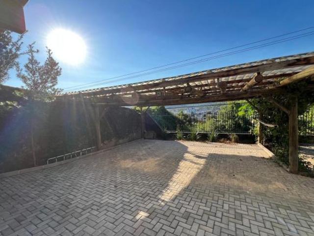 Casa para venda ou aluguel no bairro Saibreira