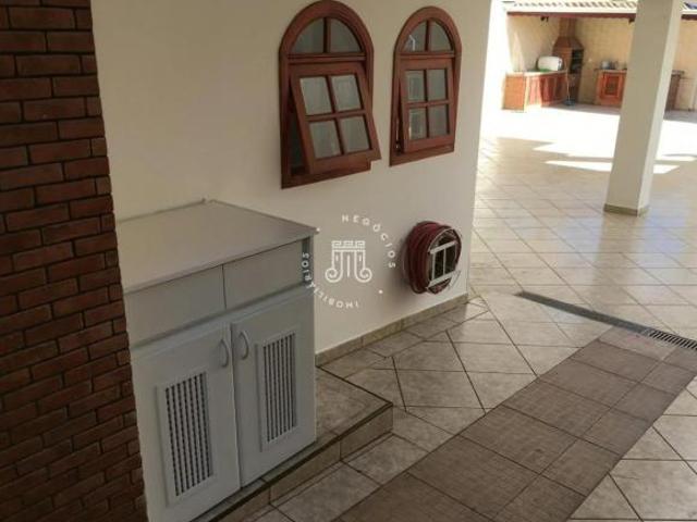 CASA PARA VENDA OU LOCAÇÃO NO JARDIM DA FONTE EM JUNDIAI/SP