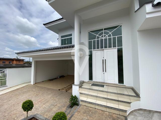 Casa para venda ou locação com 4 quartos no bairro Czerniewicz em Jaraguá do Sul