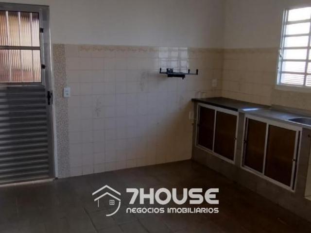 Casa para Venda ou Locação Comercial/Residencial em Paulínia SP Regiao Central. Terreno 543m²