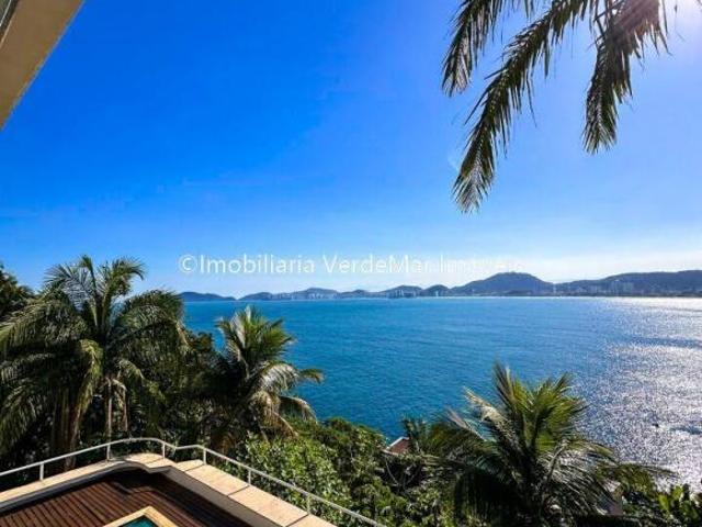 Casa para venda no Condominio Península em Guarujá