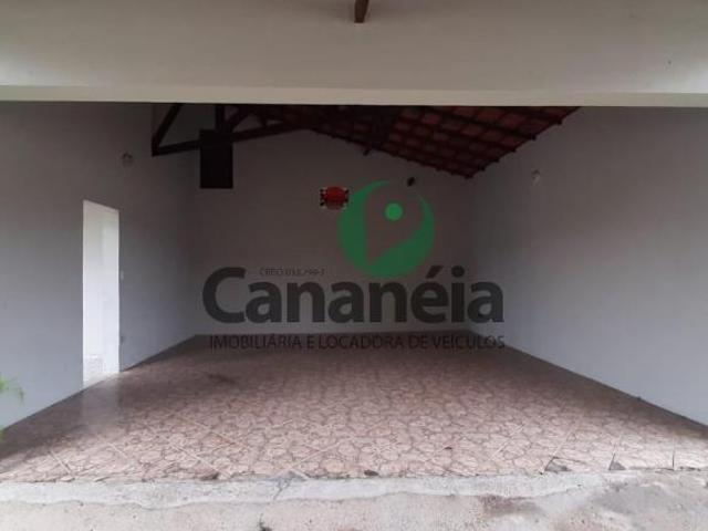 Casa para venda no bairro Acaraú em Cananéia SP Com 3 dormitórios sendo 2 suítes