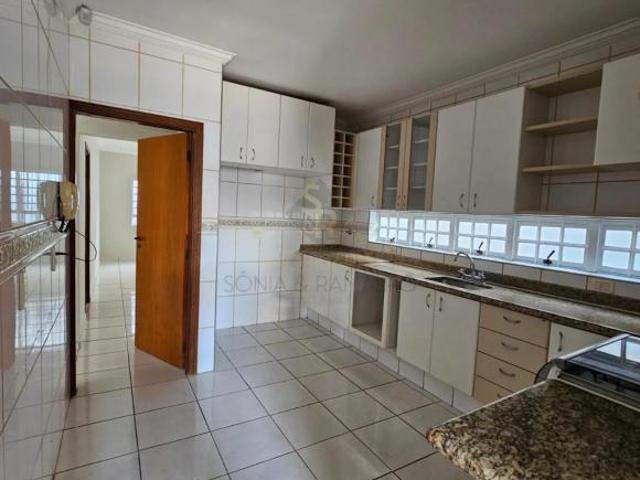 Casa para Venda no Bairro Ipiranga em Ribeirão Preto/SP