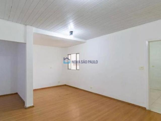 Casa para Venda na Vila Guarani com 2 quartos e 1 vaga