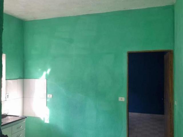 Casa para Venda por R$130.000,00 com 400m², 1 sala, 3 banheiros e 4 dormitórios O pequeno coração