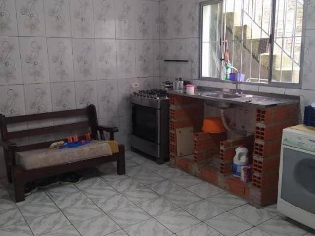 Casa para Venda por R$190.000,00 com 2 dormitórios, 3 vagas e 1 banheiro Jardim lourdes, Sao paulo
