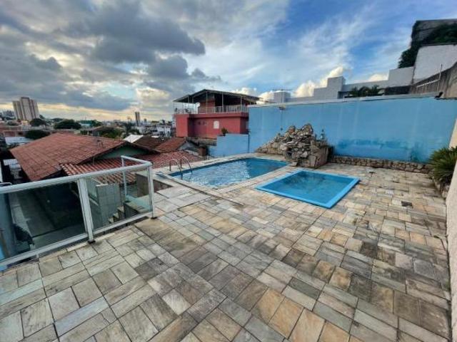Casa para Venda por R$1.800.000,00 com 3 dormitórios, 1 suite e 5 vagas Vila curuça velha, São pau