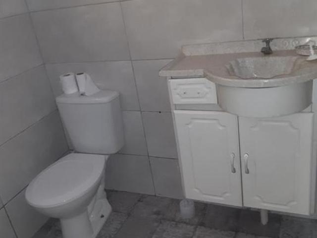 Casa para Venda por R$240.000,00 com 72m², 1 vaga e 2 dormitórios Maracanã, Praia grande / SP Có