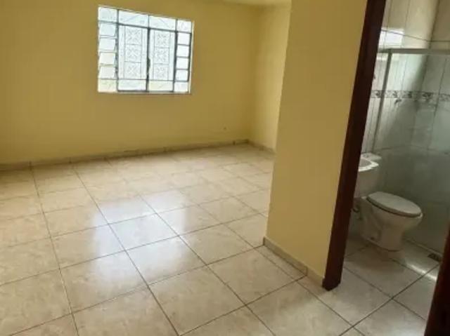 Casa para venda possui 140 metros quadrados com 4 quartos em Mutuá São Gonçalo Rio de Janeiro