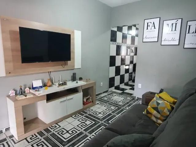 Casa para venda possui 124 metros quadrados com 3 quartos em Jardim Primavera II Resende RJ