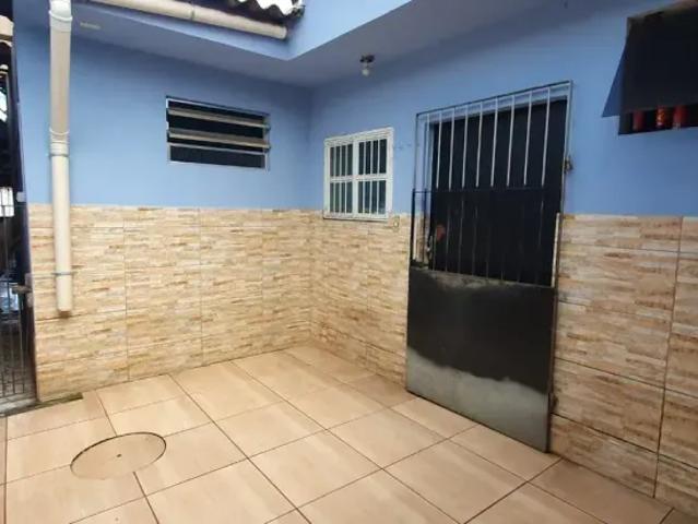 Casa para venda possui 124 metros quadrados com 3 quartos em Jardim Primavera II Resende RJ