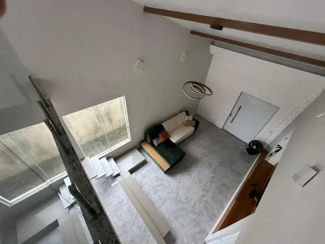 Casa para venda tem 180 metros quadrados com 1 quarto em Chácaras Arcampo Duque de Caxias RJ
