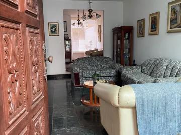 Casa para venda tem 210 metros quadrados com 3 quartos em Embaré Santos São Paulo