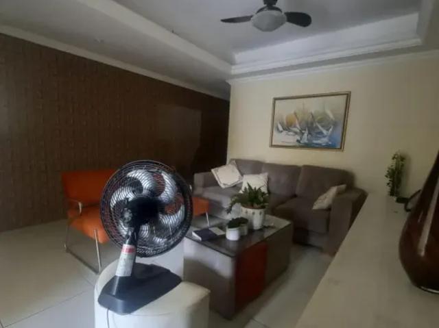 Casa para venda tem 220 metros quadrados com 3 quartos em Iputinga Recife PE