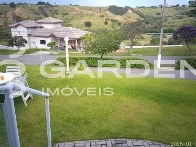 Casa para Venda/Aluguel com 4 quartos, 1004 m² por R$ 2.340.000