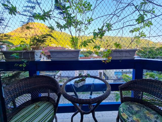 Casa para Venda/Aluguel com 4 quartos, 195 m² por R$ 2.000.000