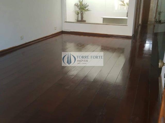 Casa para Venda/Aluguel com 4 quartos, 250 m² por R$ 1.100.000