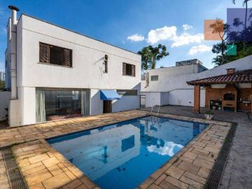 Casa para Venda/Aluguel com 4 quartos, 375 m² por R$ 1.400.000