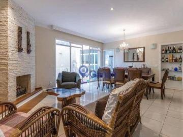Casa para Venda/Aluguel com 4 quartos, 370 m² por R$ 4.260.000