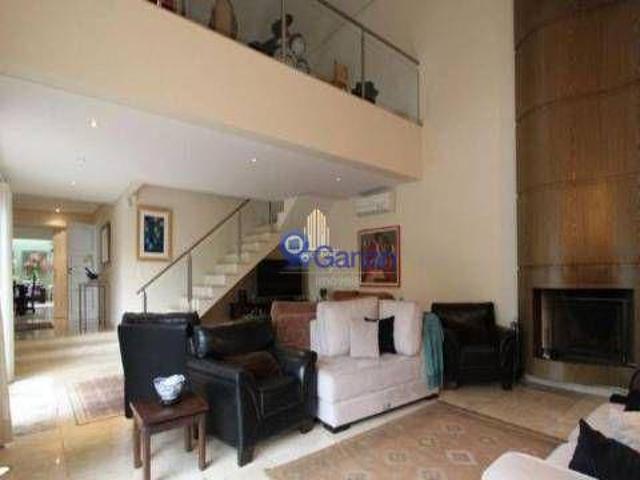 Casa para Venda/Aluguel com 4 quartos, 550 m² por R$ 10.195.000