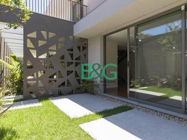 Casa para Venda/Aluguel com 4 quartos, 581 m² por R$ 8.390.000