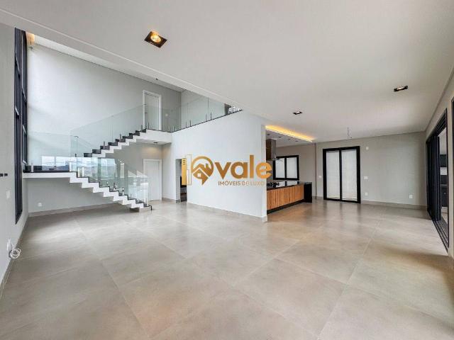 Casa para Venda/Aluguel com 5 quartos, 458 m² por R$ 3.600.000