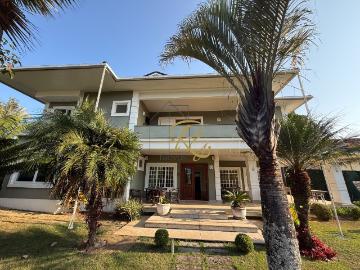Casa para Venda/Aluguel com 5 quartos, 900 m² por R$ 3.300.000