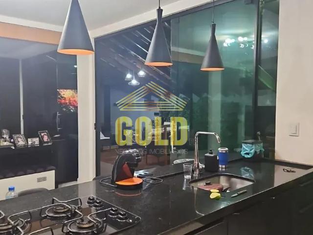 Casa para Venda/Aluguel com 2 quartos, 155 m² por R$ 870.000