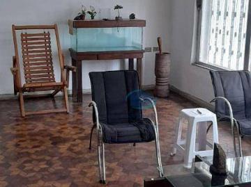 Casa para Venda/Aluguel com 2 quartos, 250 m² por R$ 1.990.000