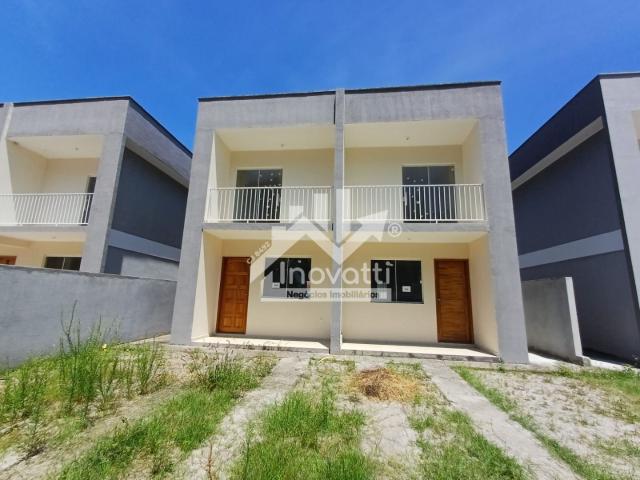 Casa para Venda/Aluguel com 2 quartos, 72 m² por R$ 330.000