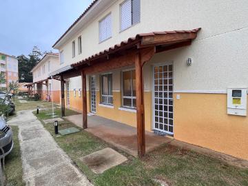 Casa para Venda/Aluguel com 2 quartos, 80 m² por R$ 590.000