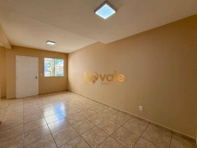 Casa para Venda/Aluguel com 3 quartos, 100 m² por R$ 900.000