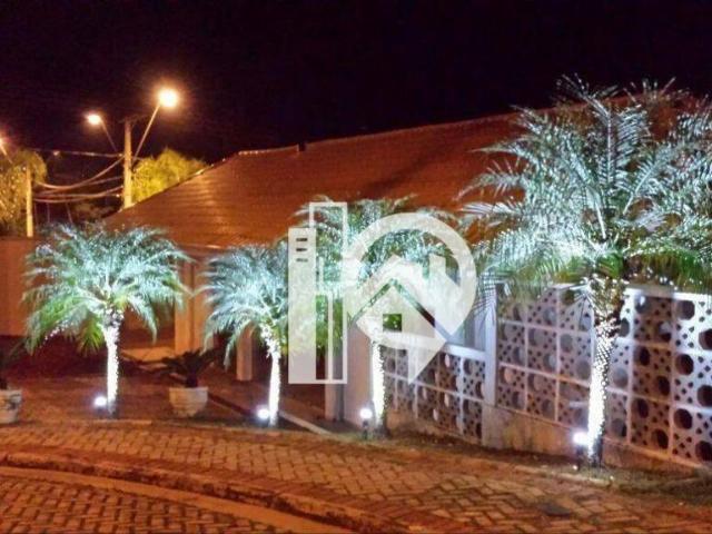Casa para Venda/Aluguel com 3 quartos, 100 m² por R$ 900.000
