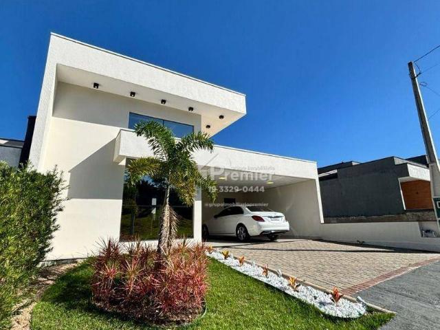 Casa para Venda/Aluguel com 3 quartos, 210 m² por R$ 1.790.000