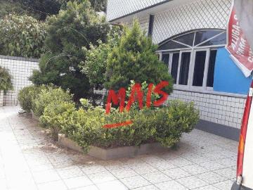 Casa para Venda/Aluguel com 3 quartos, 300 m² por R$ 3.800.000