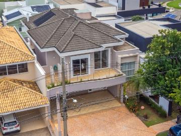Casa para Venda/Aluguel com 3 quartos, 368 m² por R$ 2.800.000