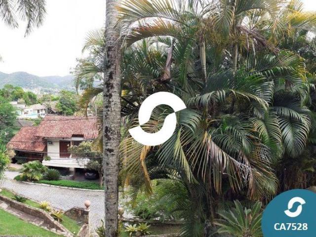 Casa para Venda/Aluguel com 3 quartos, 370 m² por R$ 1.300.000
