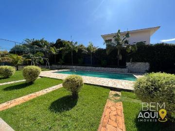 Casa para Venda/Aluguel com 3 quartos, 500 m² por R$ 1.700.000