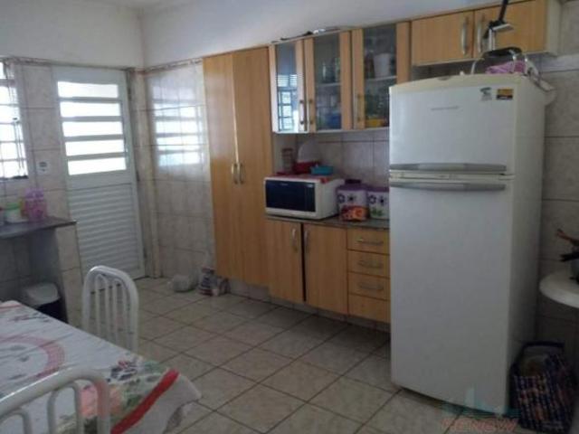 Casa para vender em Valinhos no Condomínio Tabatinga,com 03 quartos,boa localização