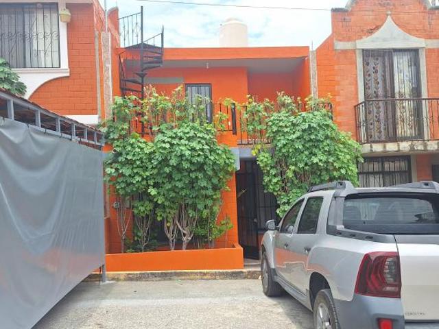 CASA PARA VIVIR O DESCANSAR