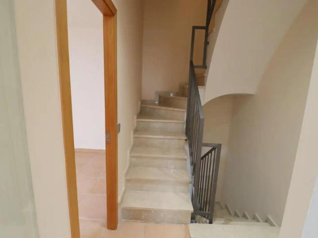 Casa pareada con jardín en alquiler en Pobles del Nord