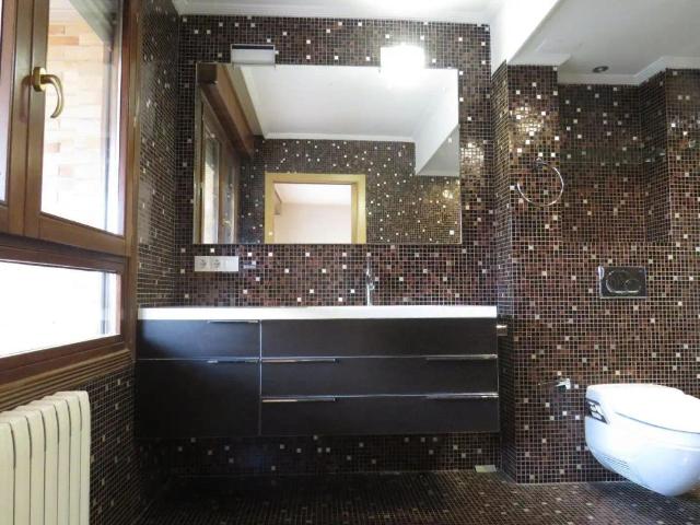 Casa pareada con piscina en alquiler en Montecanal Valdespartera Arcosur