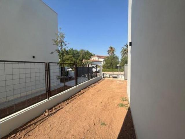 Casa pareada Alquiler Rocafort, Rocafort